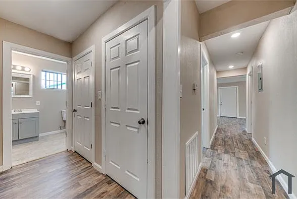 142 Sargent St — Photo 13