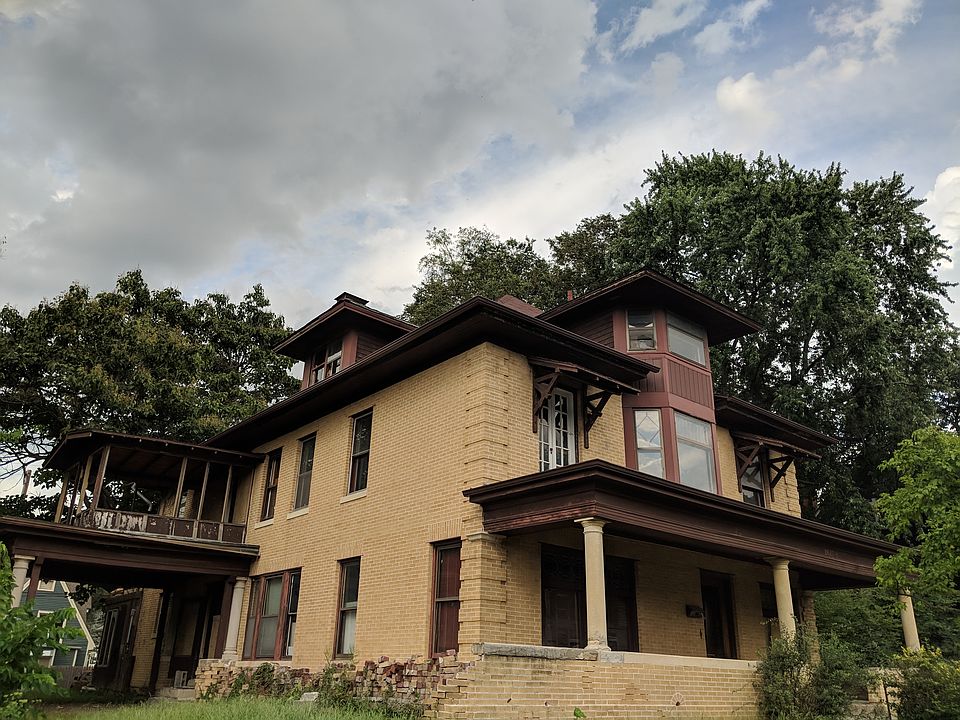 1st image of 2627 Frederick Ave