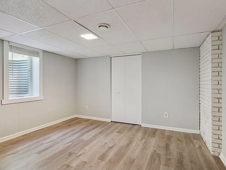 6416 Wilryan Ave — Photo 25
