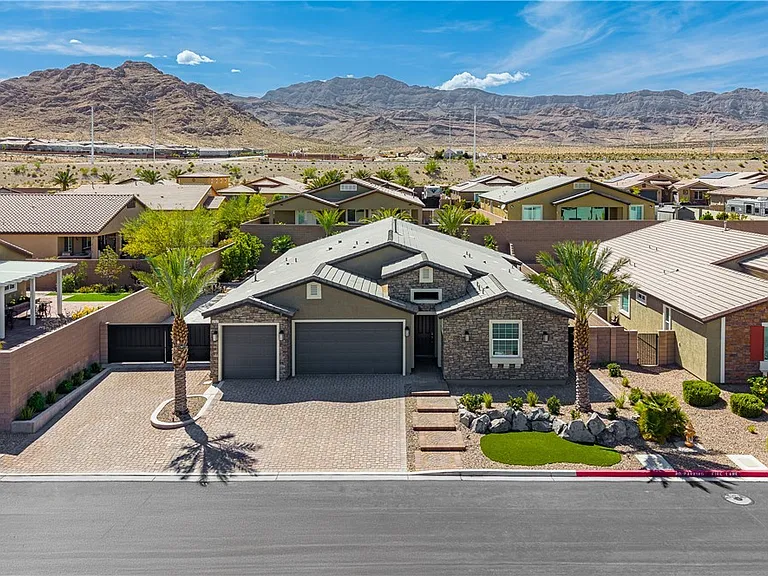 5757 Ireland Ridge Ct — Photo 52