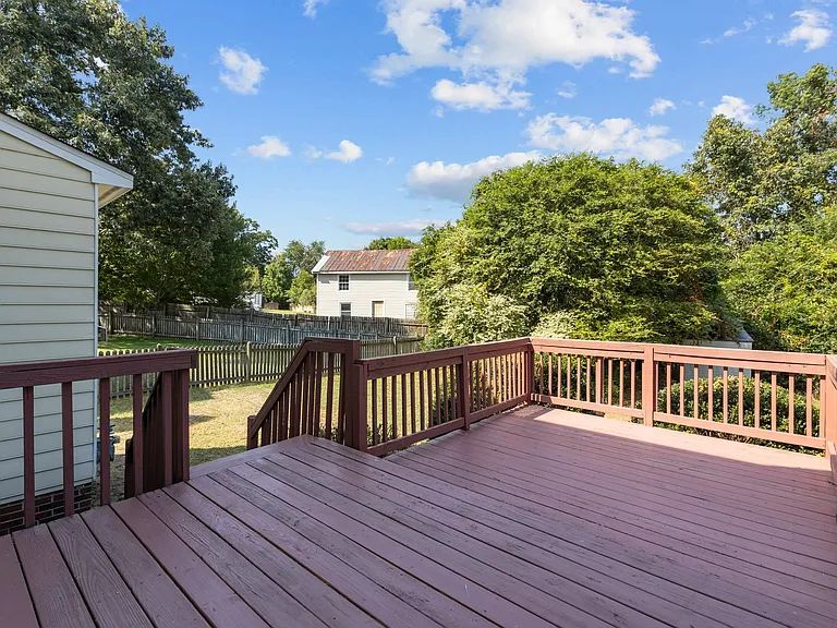 4309 Warfield Pl — Photo 27