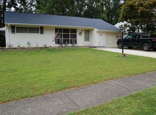 6542 Kenbridge Rd, Parma Heights, OH 44130