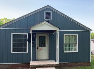 204 E 18th St, Baxter Springs, KS 66713