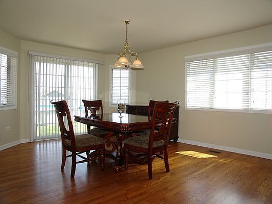 5th image of 9012 Peachtree Dr