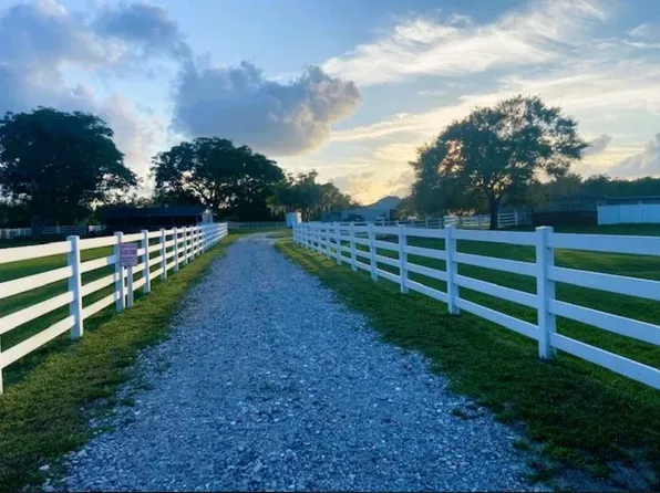 (undisclosed Address), Sarasota, FL 34240
