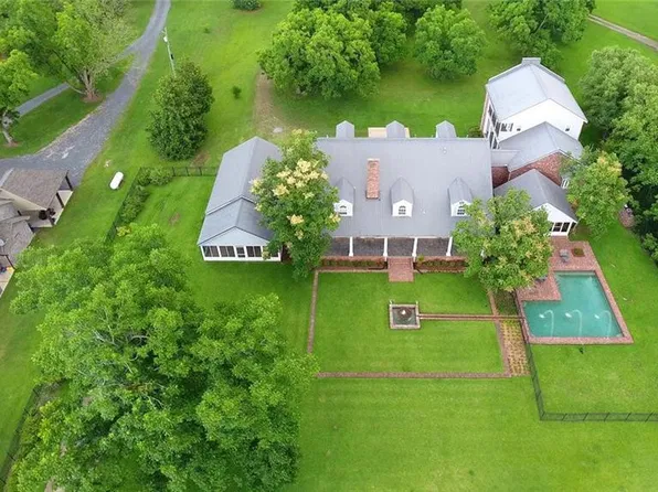 164 Melrose Bend Blvd, Natchez, LA 71456