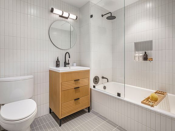 5th image of 111 Montgomery St #3G