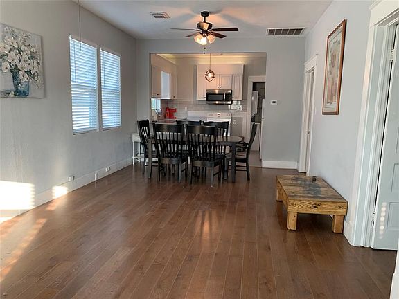 3rd image of 2316 38th St