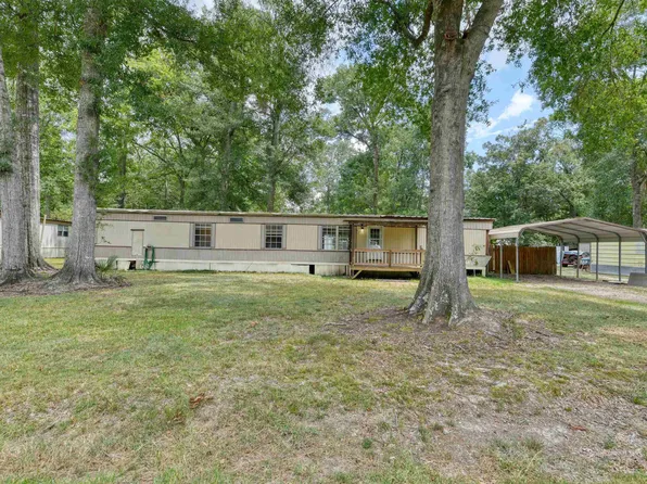 14534 Cooter Dr, Pride, LA 70770
