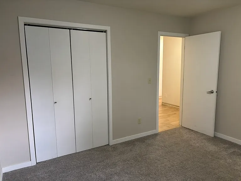 328 Fairway Dr — Photo 40