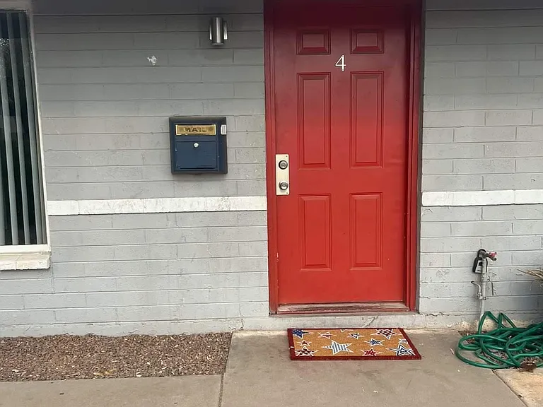 3002 E McKinley St #4 — Photo 3