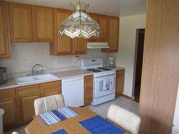 5th image of 4808 N Ozark Ave