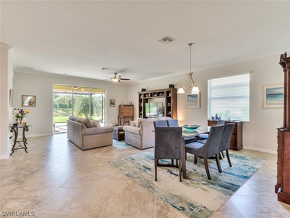 3rd image of 10569 Pistoia Dr