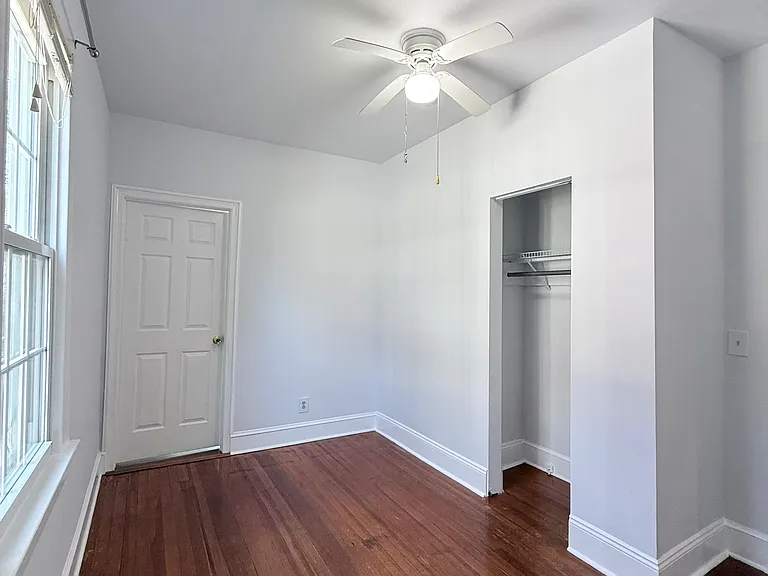 4204 Kennedy St — Photo 8
