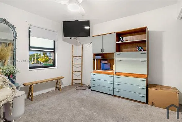2 bed, 1200 sqft, $2,850 — Photo 4