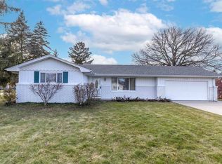 1299 Fromm Dr, Saginaw, MI