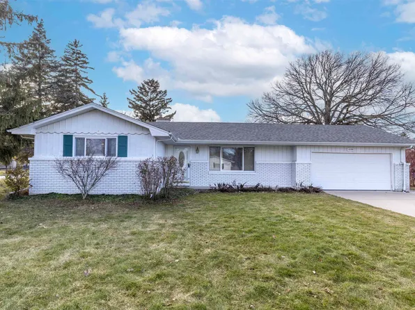1299 Fromm Dr, Saginaw, MI 48638