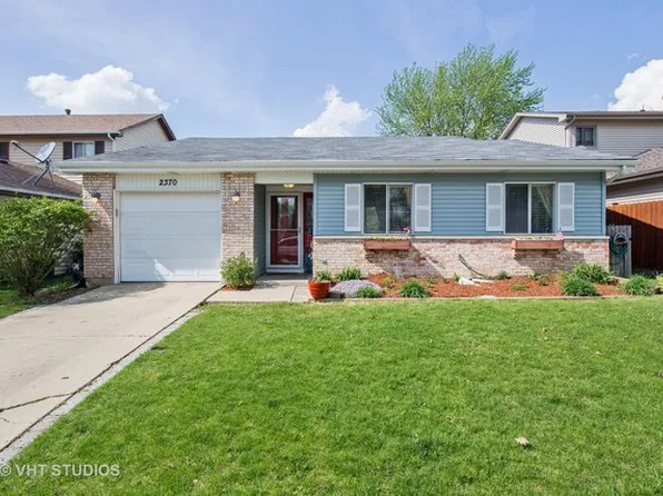 2370 Vista Dr, Woodridge, IL 60517