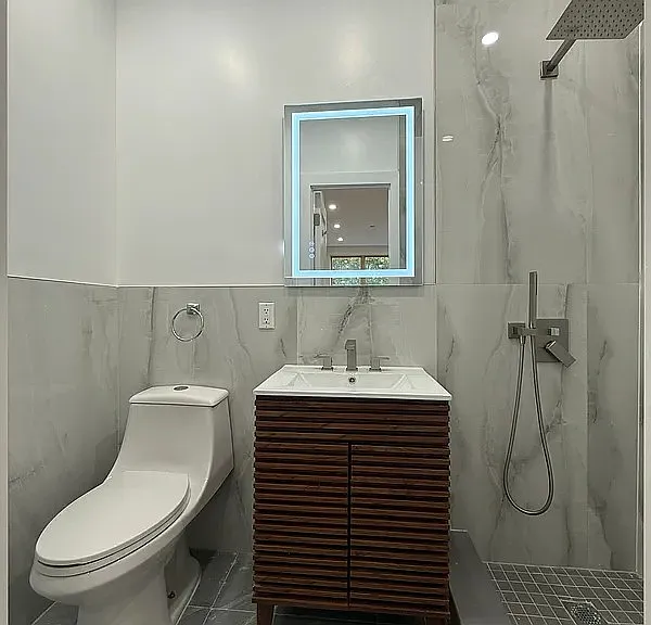 694 Rutland Rd #2 — Photo 4