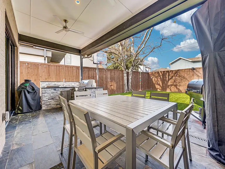 3925 Lively Ln — Photo 13
