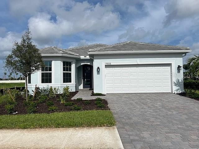 1st image of 17905 NADINE PLACE