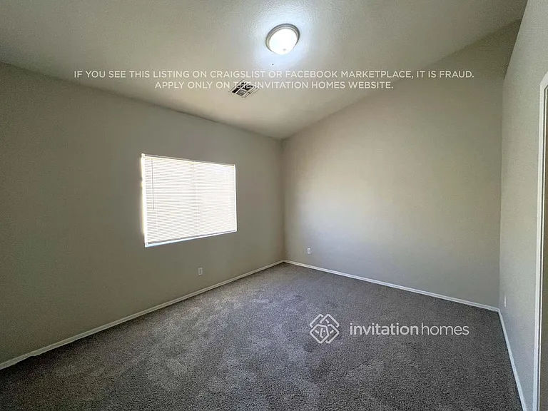 6347 W Hilton Ave — Photo 8