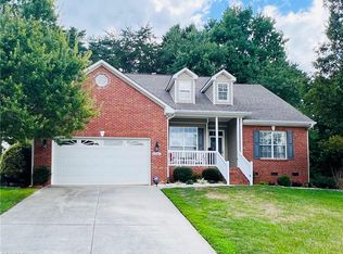 3947 Navy Pl, High Point, NC 27265