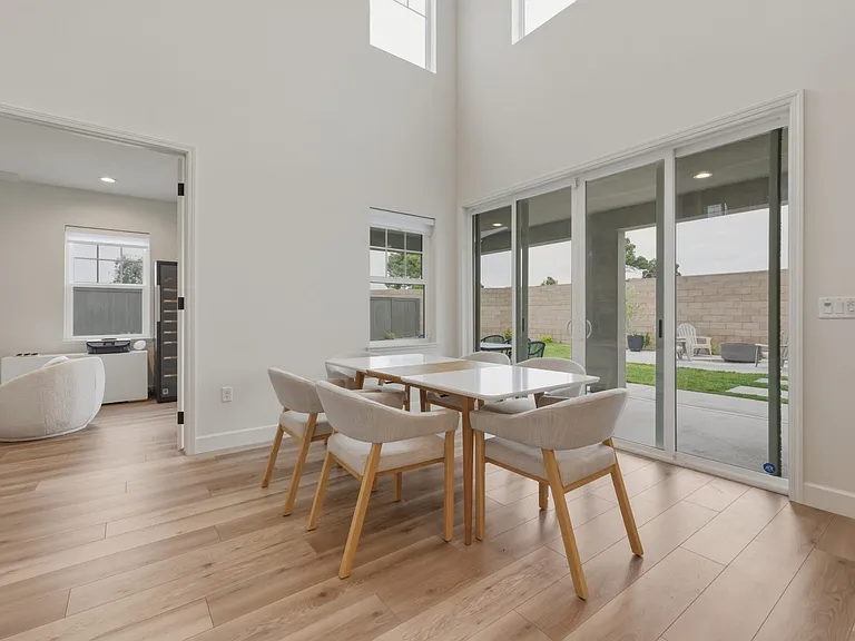 4065 Maddy Ave — Photo 15