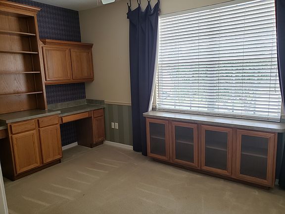 4th image of 5385 Creekwood Dr