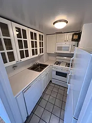 Sold by Manhattan Network Inc.