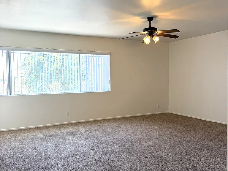 116 N Western Ave #4 — Photo 12