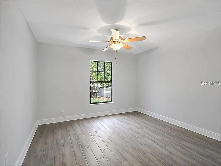 1463 E Brookshire Ct — Photo 19
