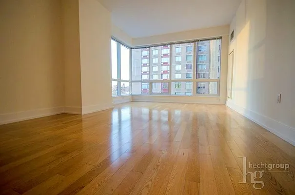 Rented by HighRiseNY | media 27