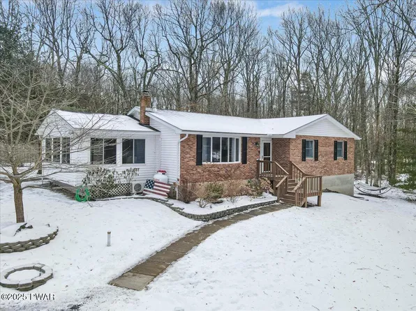 460 Route 390, Tafton, PA 18464