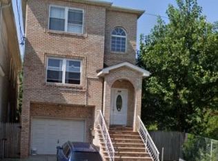 338 Bond St #1, Elizabethport, NJ 07206