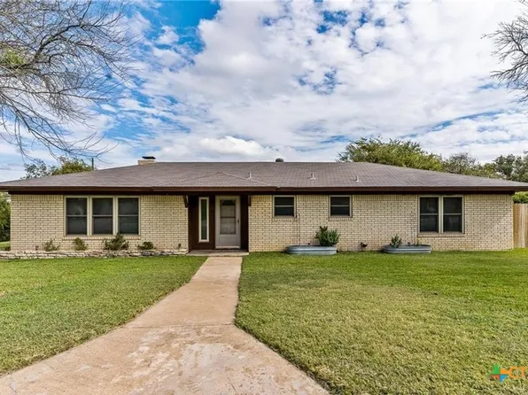 613 Cedar Dr, Copperas Cove, TX 76522