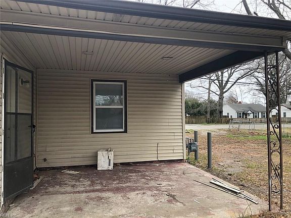 4th image of 803 Westwood Ave