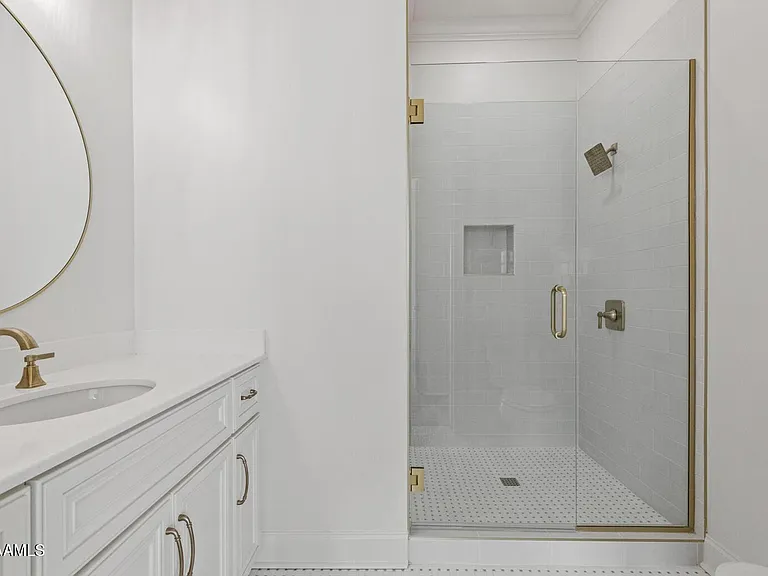 200 Prescott Blvd #300 — Photo 12