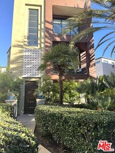 5933 Coral Pl, Los Angeles, CA, 90094