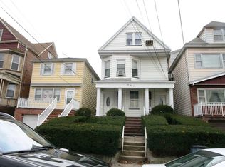 142 W 31st St, Bayonne, NJ 07002