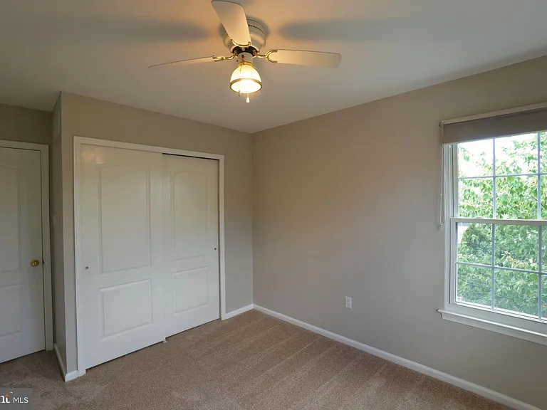 2005 Harvard Dr — Photo 29