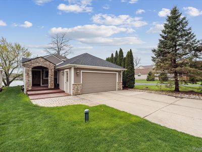 9669 Norman Rd, Clarkston, MI, 48348