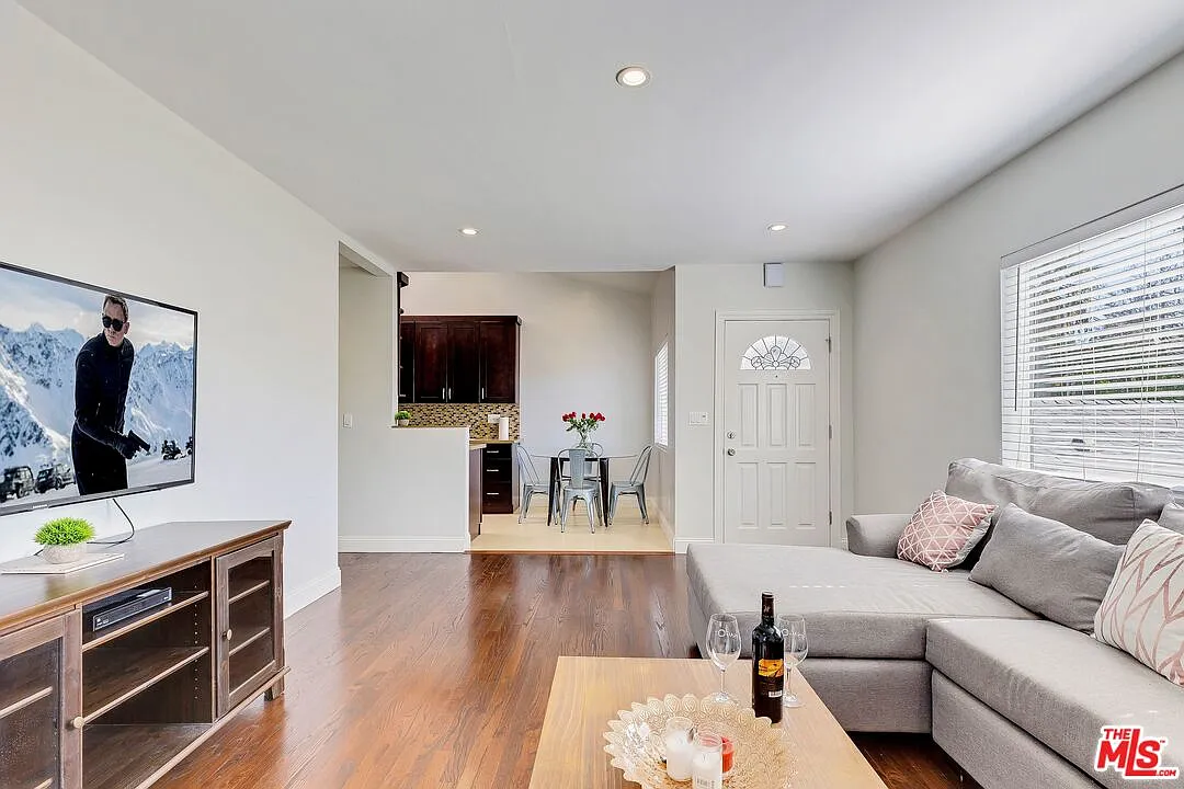 1 bed, 500 sqft, $3,500 — Photo 1