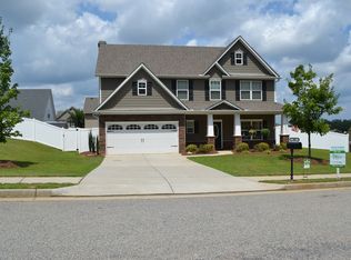 98 Village Park Dr, Newnan, GA 30265