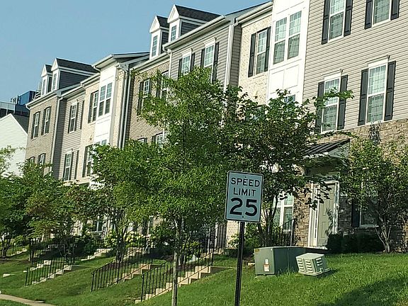 2nd image of 7508 Forbes Blvd