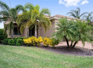 3204 Pacific Dr, Naples, FL 34119