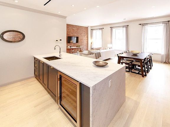 5th image of 808 Lexington Ave Floor 2
