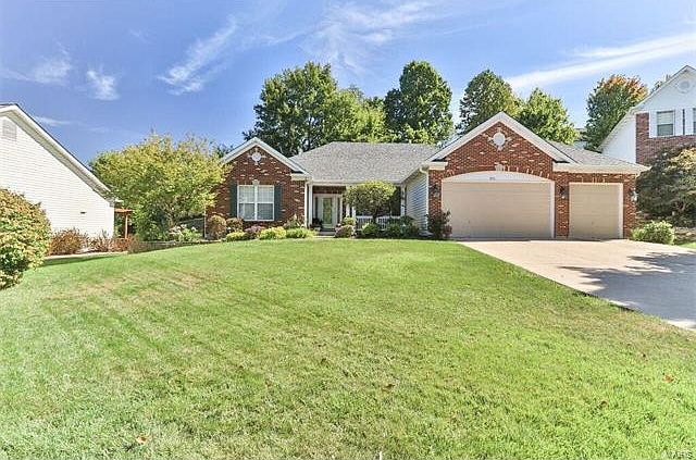 1st image of 5711 Lilac Trails Dr