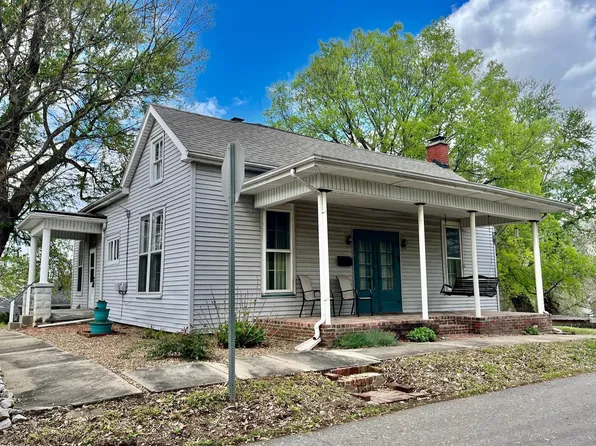 100 E Main St, Newburgh, IN 47630