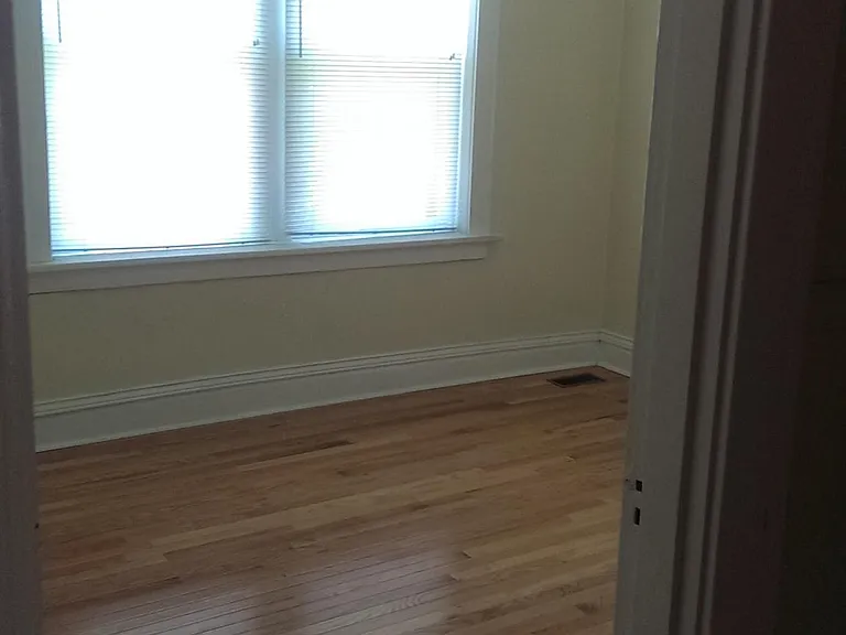 4133 Cleveland Ave #2W — Photo 6